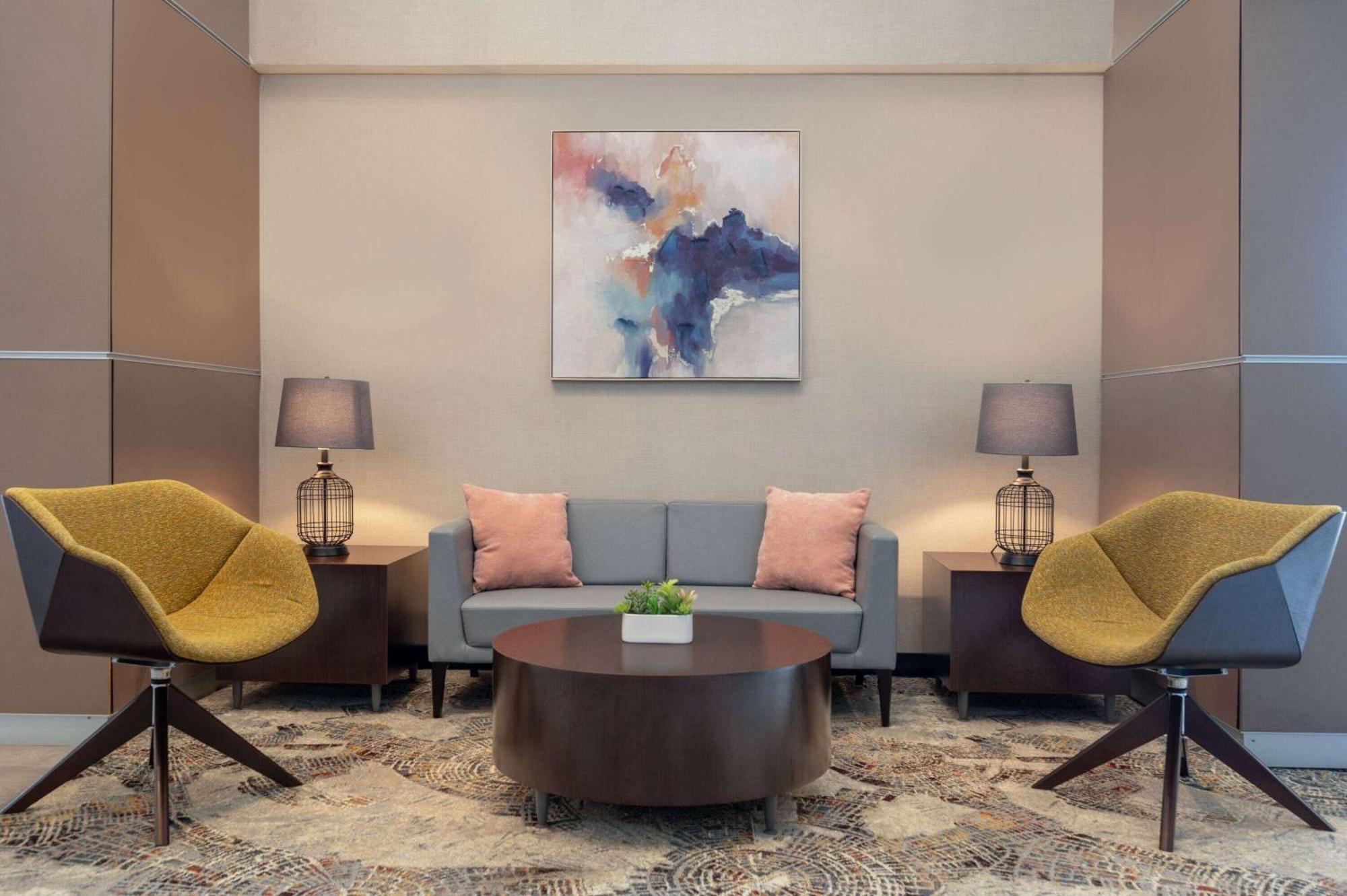 מלון Wyndham Indianapolis Airport מראה חיצוני תמונה