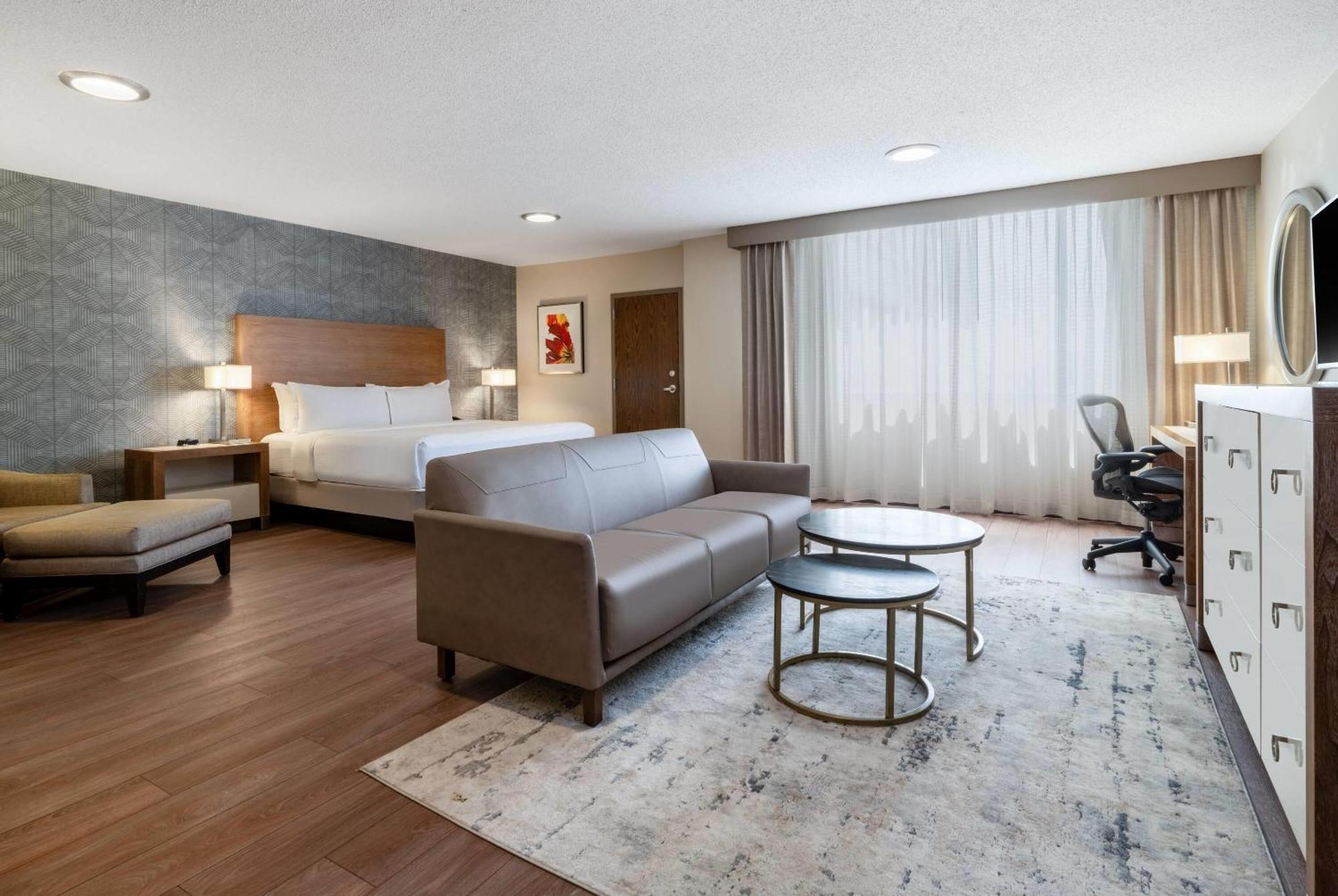 מלון Wyndham Indianapolis Airport מראה חיצוני תמונה