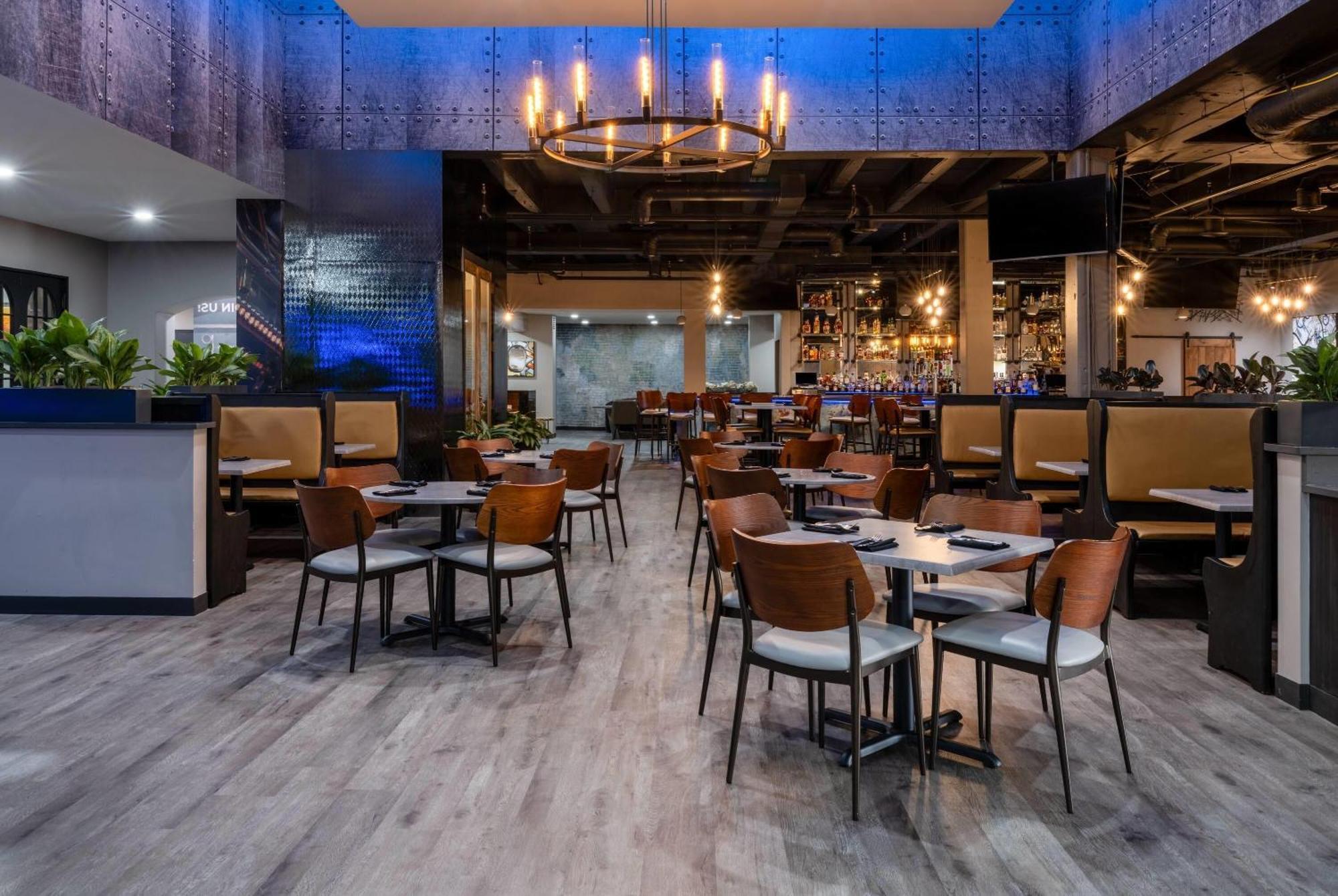 מלון Wyndham Indianapolis Airport מראה חיצוני תמונה